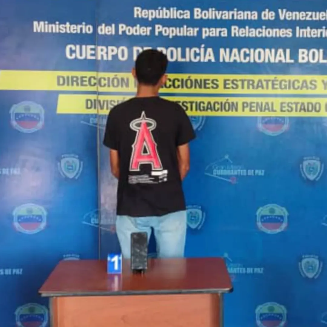 Arrestan a sujeto que estafaba con la venta de divisas a bajo precio Arrestan a sujeto que estafaba con la venta de divisas a bajo precio