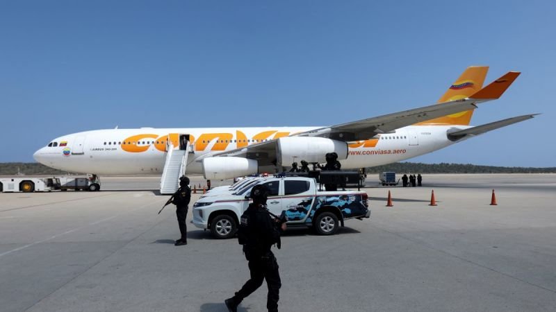 Llega a Venezuela vuelo con 191 inmigrantes deportados de Estados Unidos Llega a Venezuela vuelo con 191 inmigrantes deportados de Estados Unidos