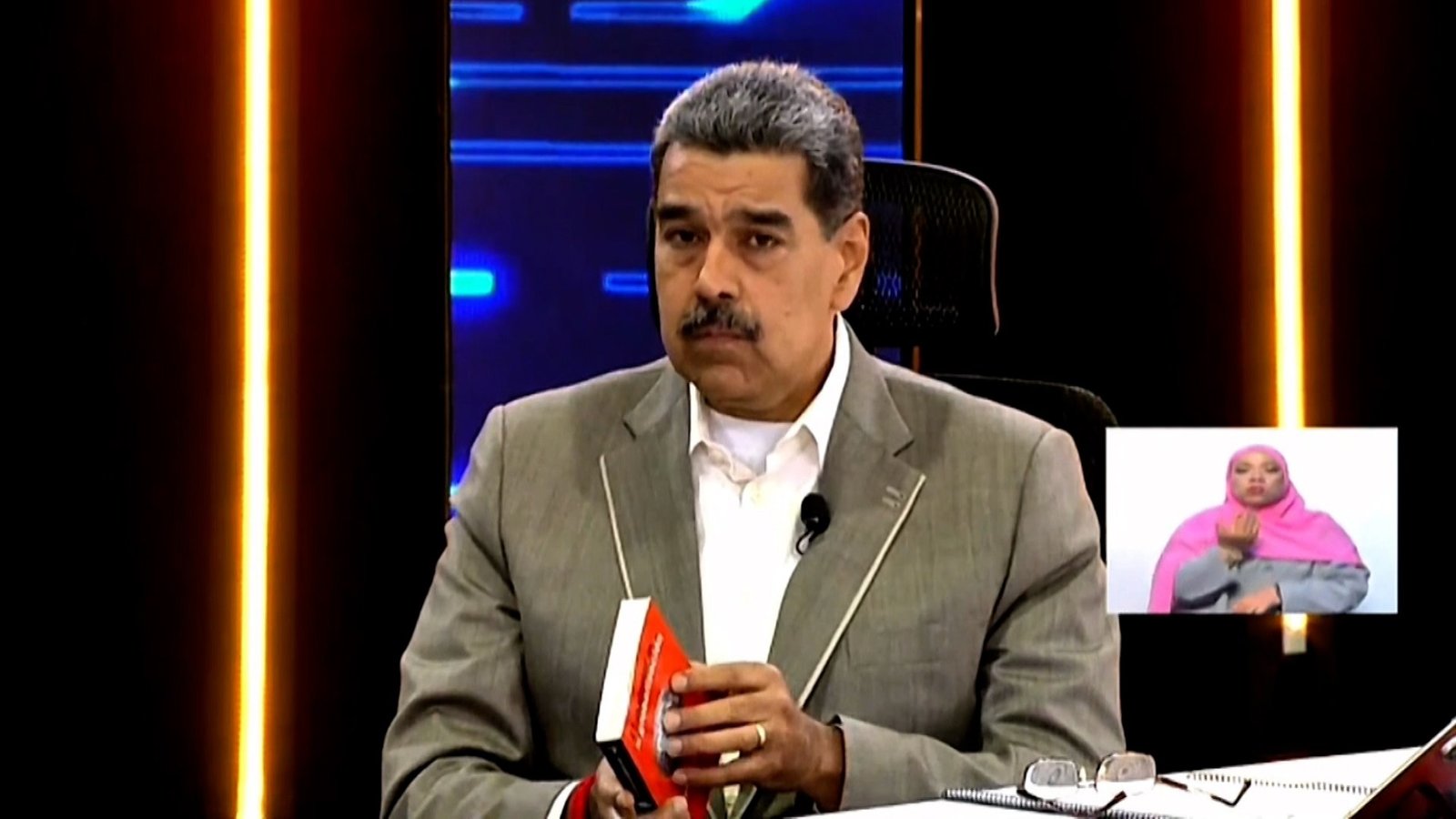 Maduro dice que Trump está "destruyendo" las "reglas económicas del mundo"