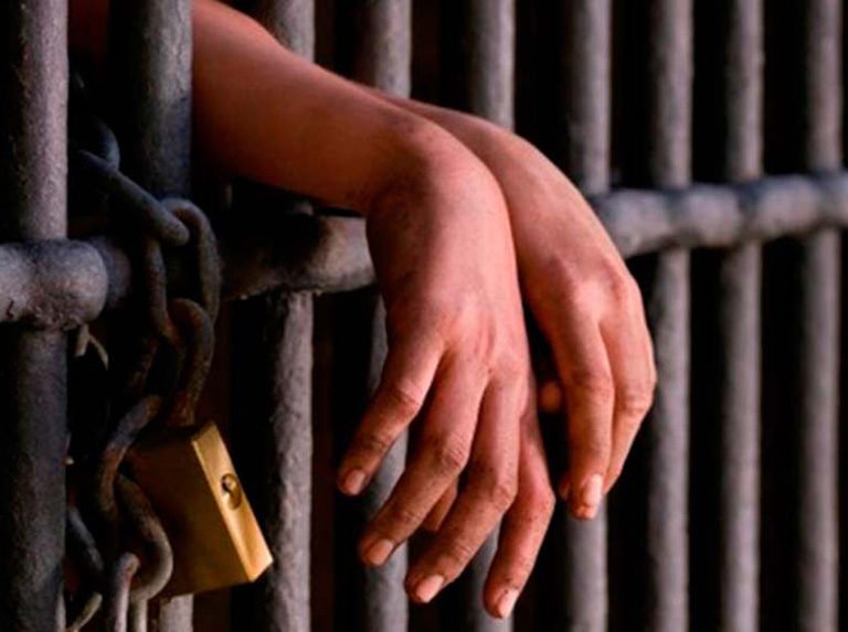 Condenado joven a 25 años de prisión por femicidio Condenado joven a 25 años de prisión por femicidio