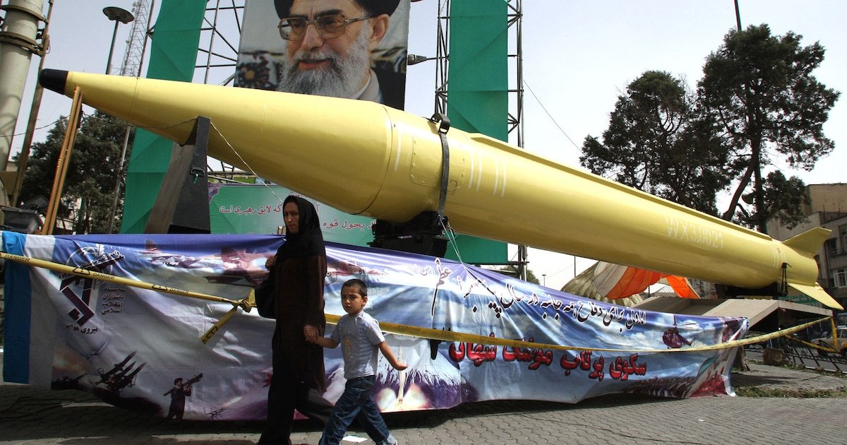 Israel denunció que el régimen de Irán avanza en su plan secreto para el desarrollo de una bomba nuclear