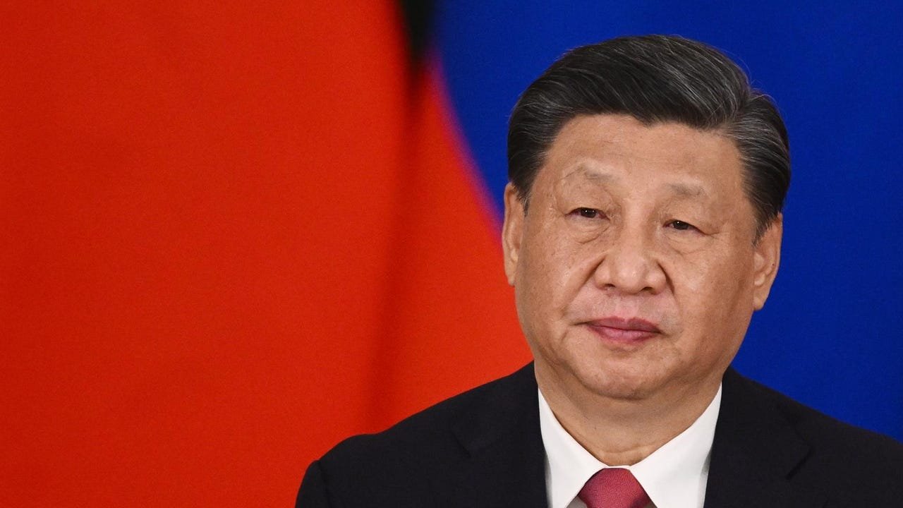 China no da su brazo a torcer y asegura que se mostrará “firme” en sus negociaciones comerciales con EEUU